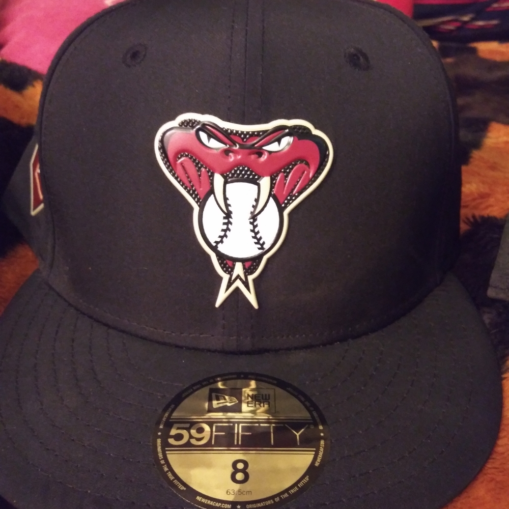 Caps - Picture 3 of 8